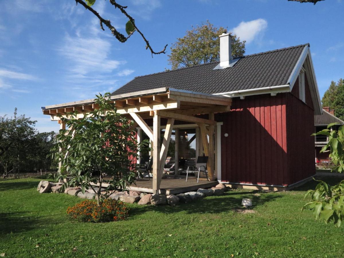 Mednieki Kalvene Guest House Krusati Bagian luar foto