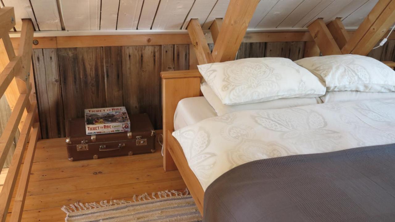 Mednieki Kalvene Guest House Krusati Bagian luar foto