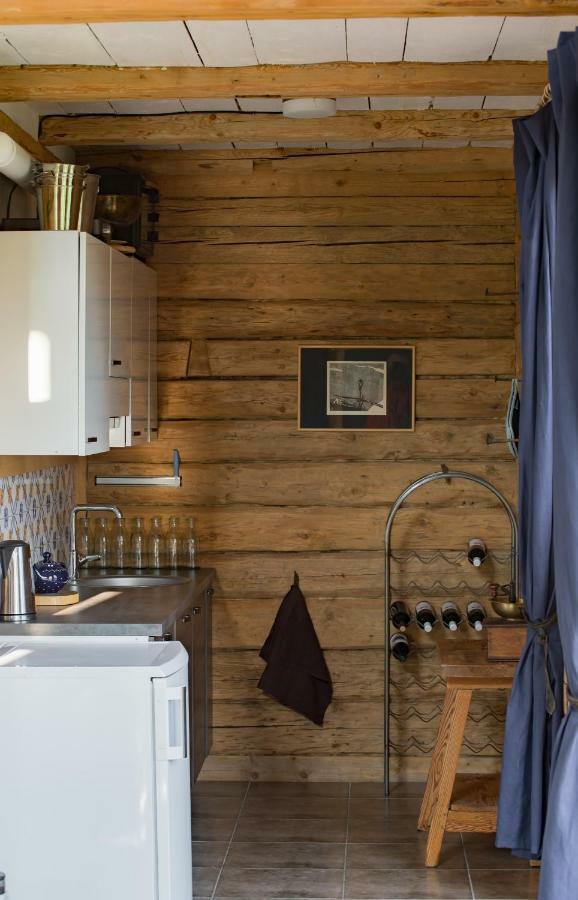 Mednieki Kalvene Guest House Krusati Bagian luar foto
